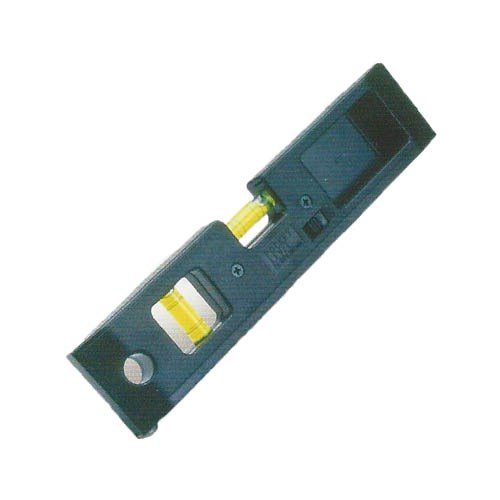 082067     8" MAGNETIC POCKET LEVEL