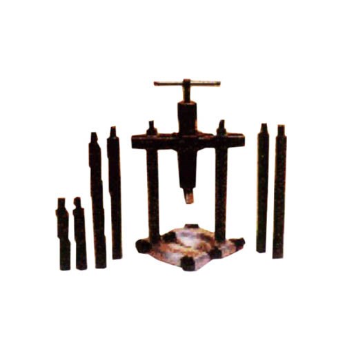 051004     HYDRAULIC BEARING PULLERS KIT