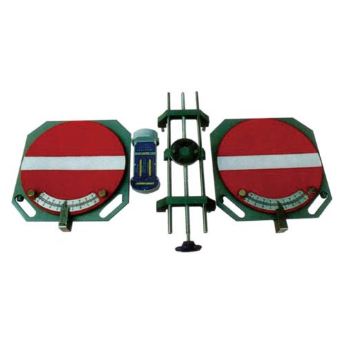 020111     FRONT WHEEL ALIGNER, CAPACITY 5 TON