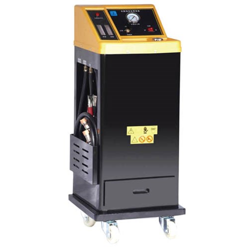 018616     RADIATOR CLEANER