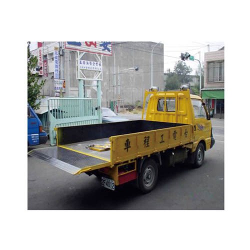 SINGLE BOARD HYDRAULIC TAIL LIFTER