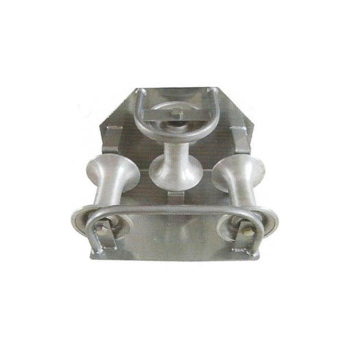 025933     TRIPLE CORNER ROLLER 6.5"