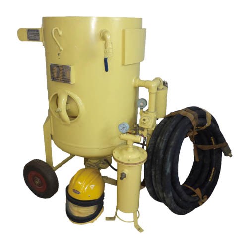 DRY SAND BLASTING MACHINE