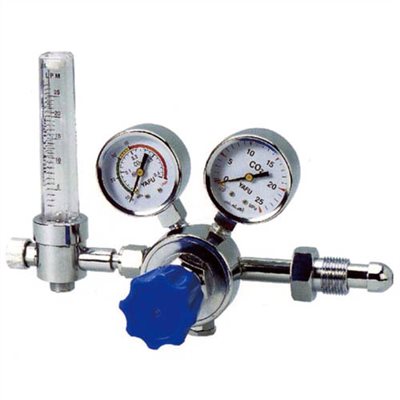 112521     CO2 REGULATOR FM KSA CGA540