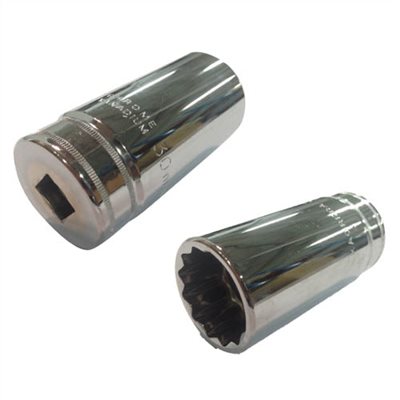 038004     1/2" SOCKET