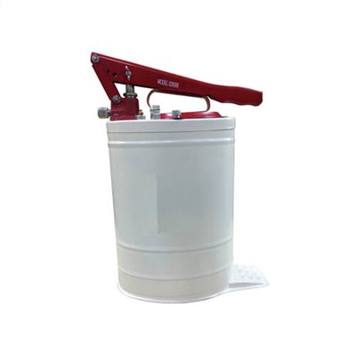 025006     U.S. TYPE GREASE PUMP, CAPACITY: 35POUND