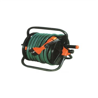 GARDEN HOSE WITH REEL