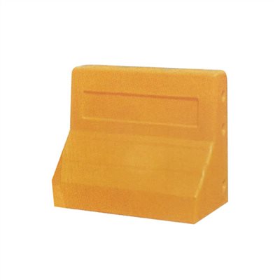 152517     TRAFFIC BARRIER, SIZE : 1000(L) x 200 x 500(W) x 840(H)MM