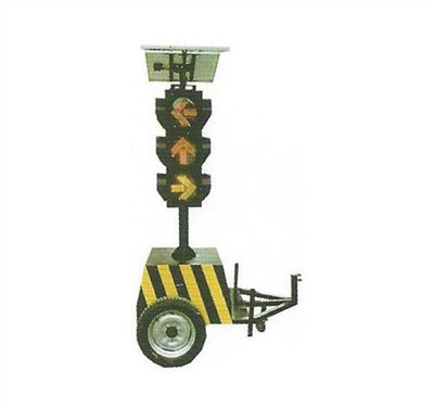 154362     SOLAR MOBILE SIGNAL LIGHT-2